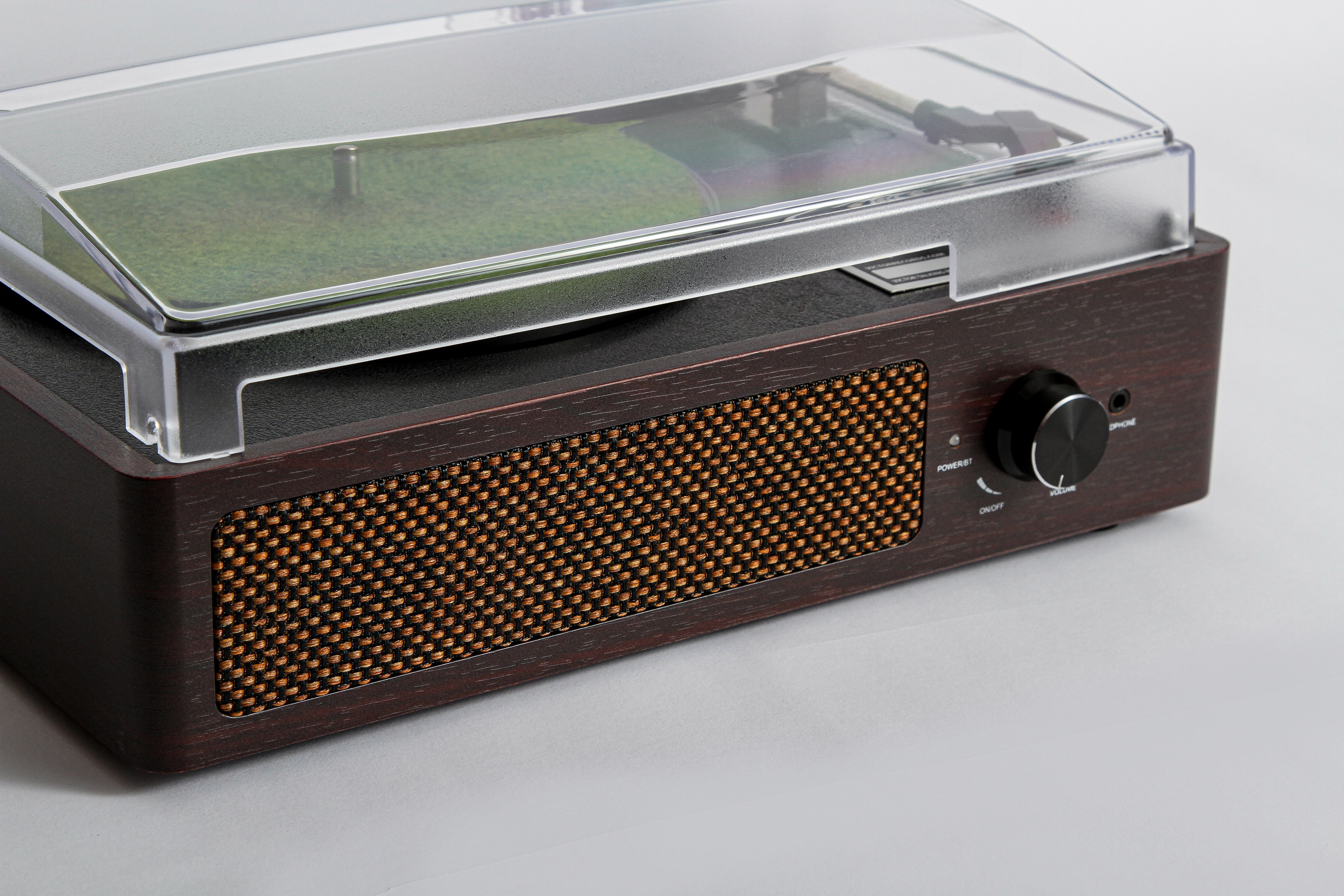 HMV Victrola® 'Discoverer III' by VMI®